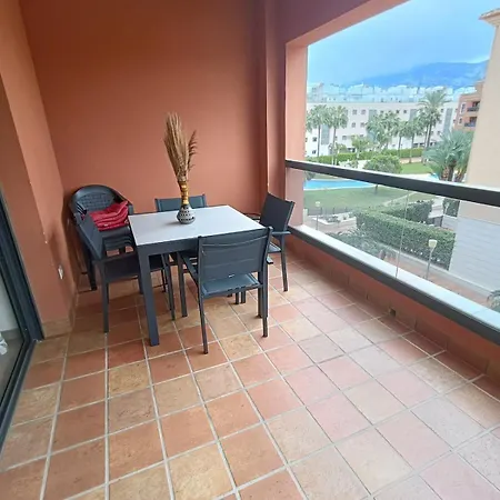 Appartement Flat With Location *